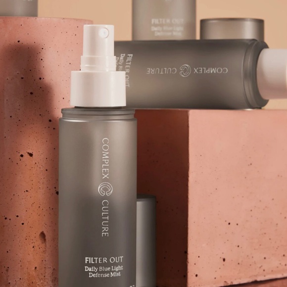 Complex Culture Filter Out Daily Blue Light Defense Mist - Picture 1 of 2